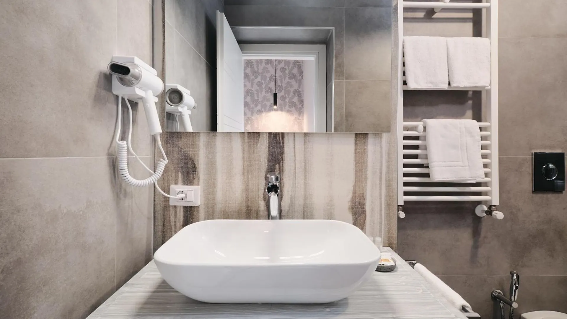 Domus Matris Guest House Rome Italy